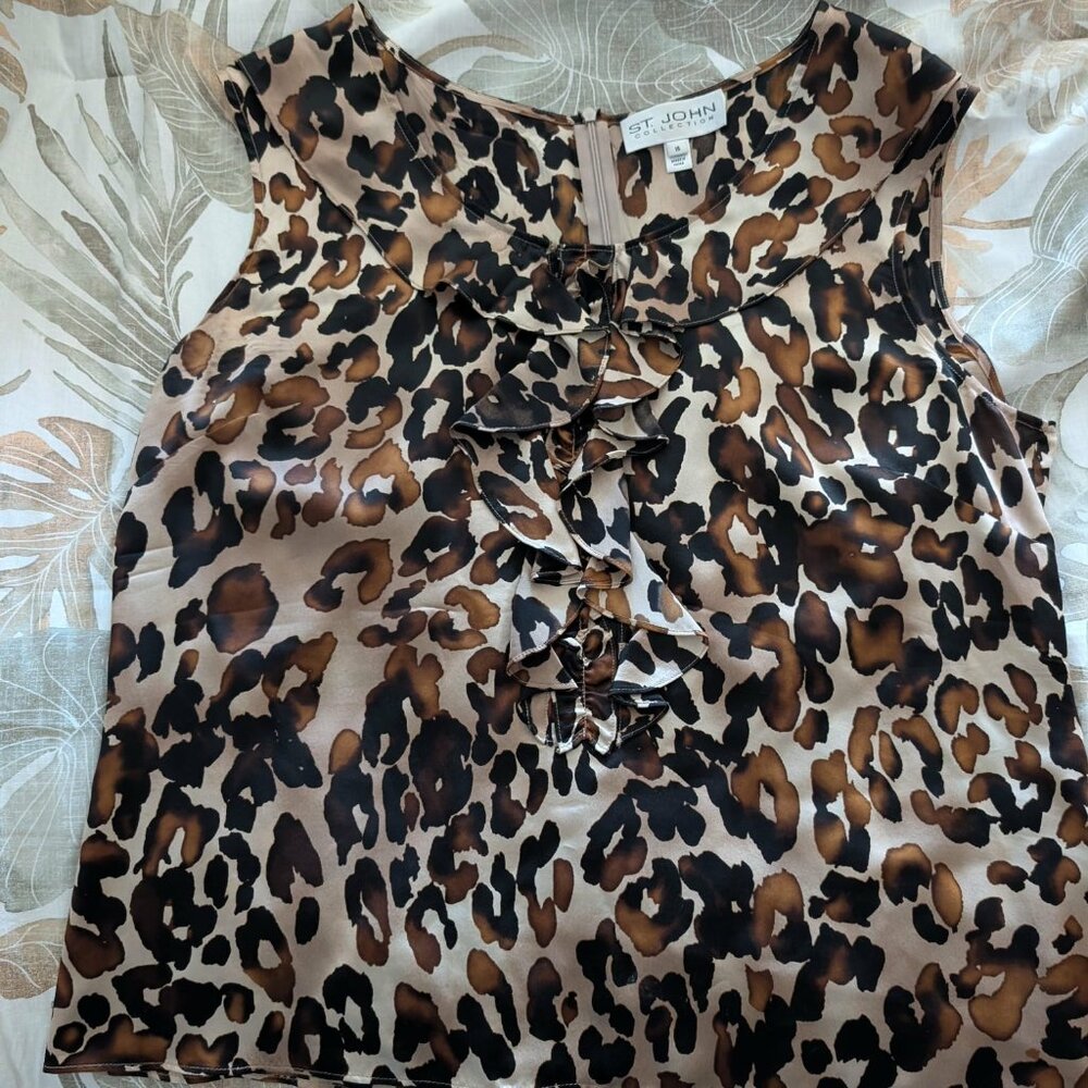 St John Silk Sleeveless Ruffled Leopard Print Top  Size 16